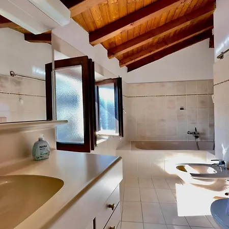 Casa Panoramica 1, 2 And 3 - Happy Apartment Brissago